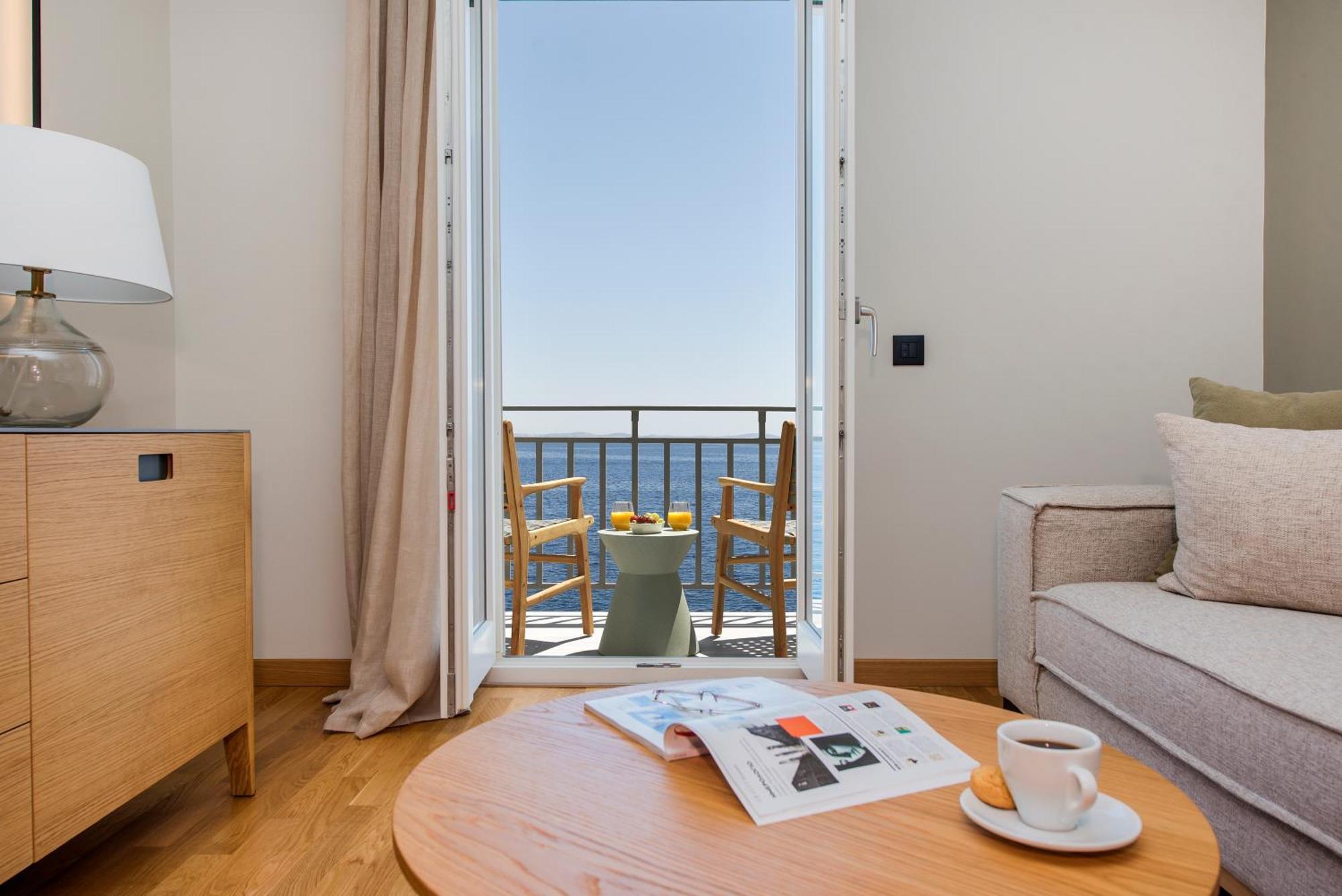 Anaya Suites Ermoupoli Esterno foto