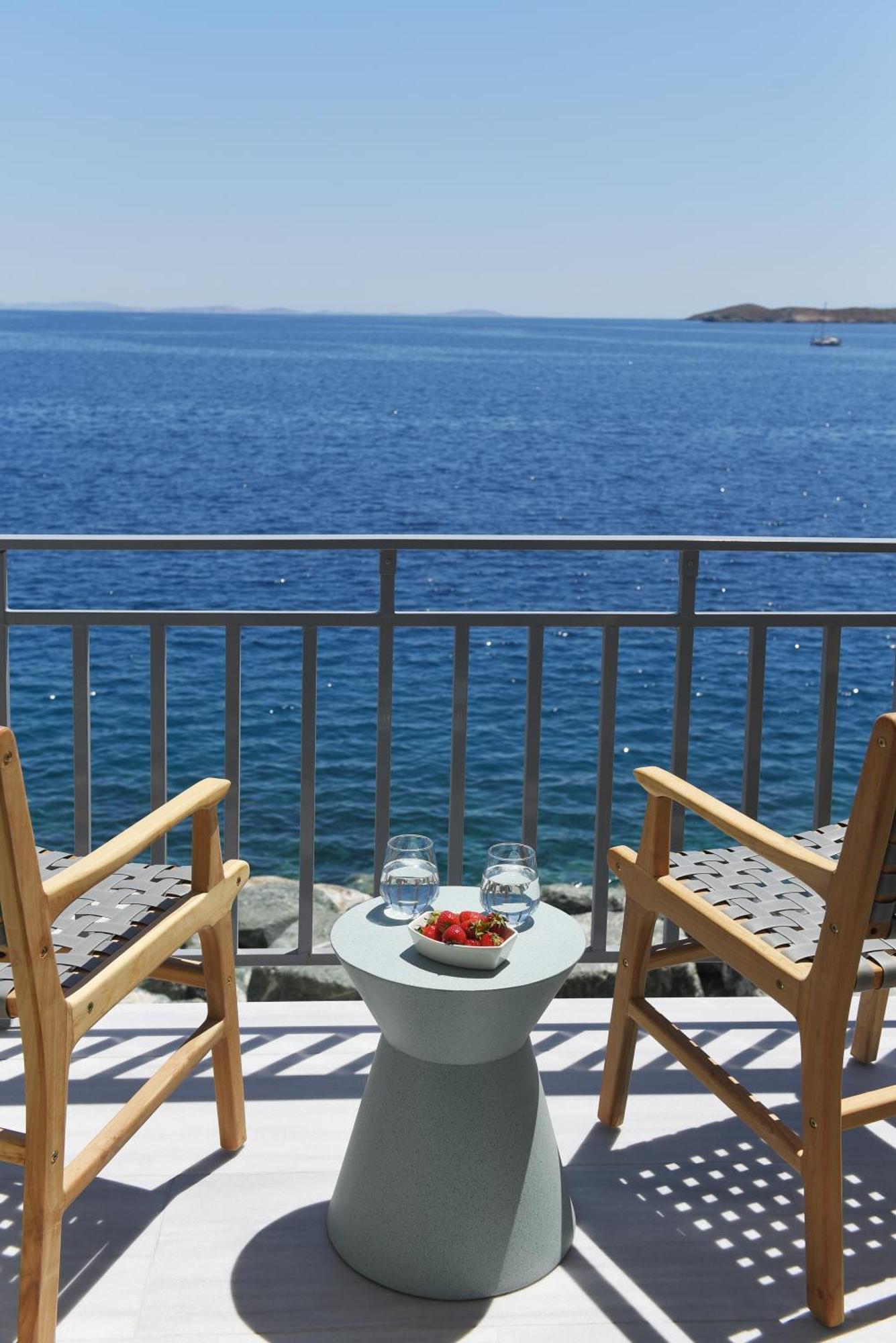 Anaya Suites Ermoupoli Esterno foto