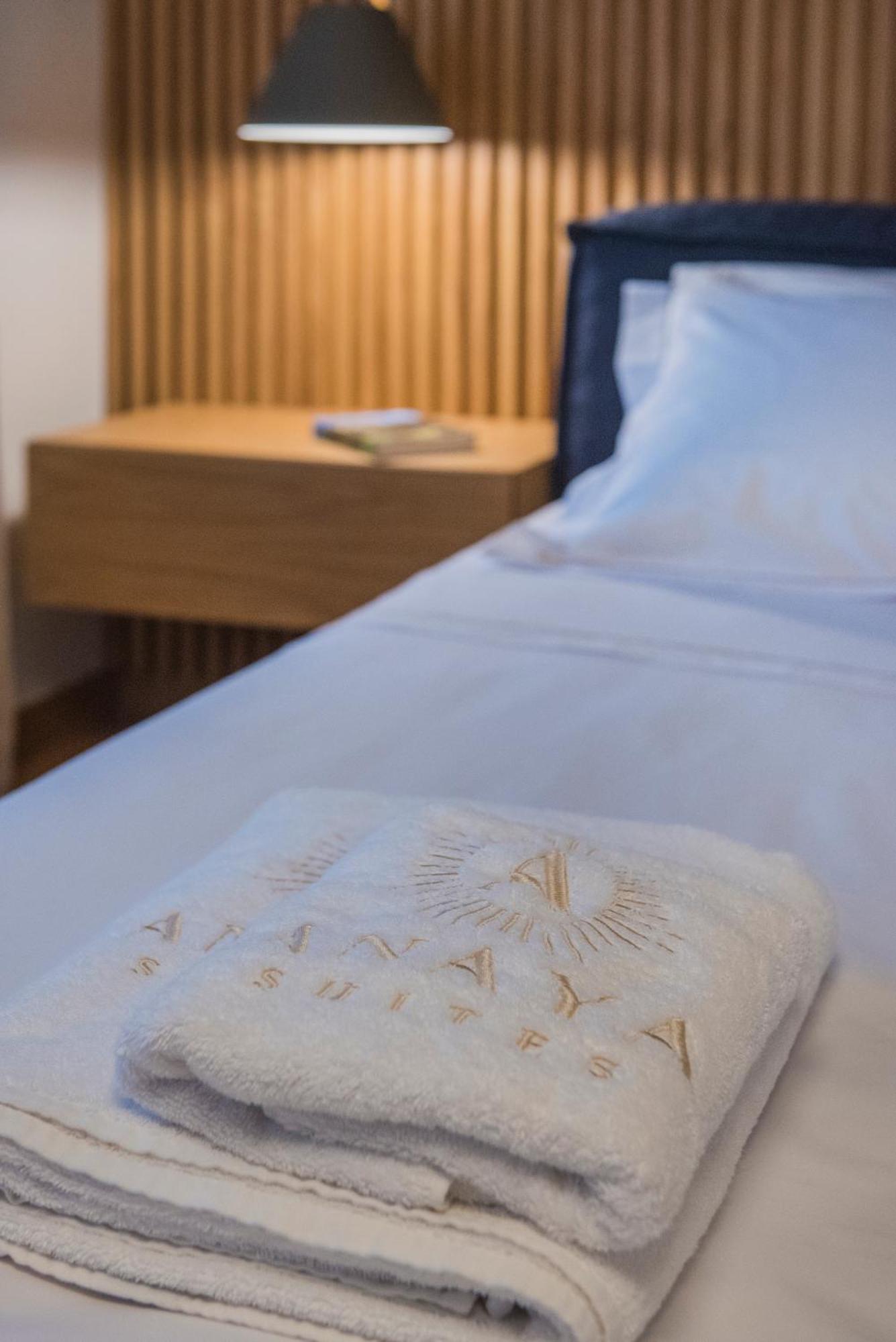 Anaya Suites Ermoupoli Esterno foto
